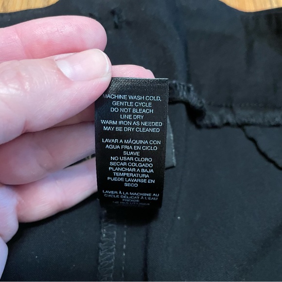 Chico’s So Slimming Black Pants - Picture 4 of 8